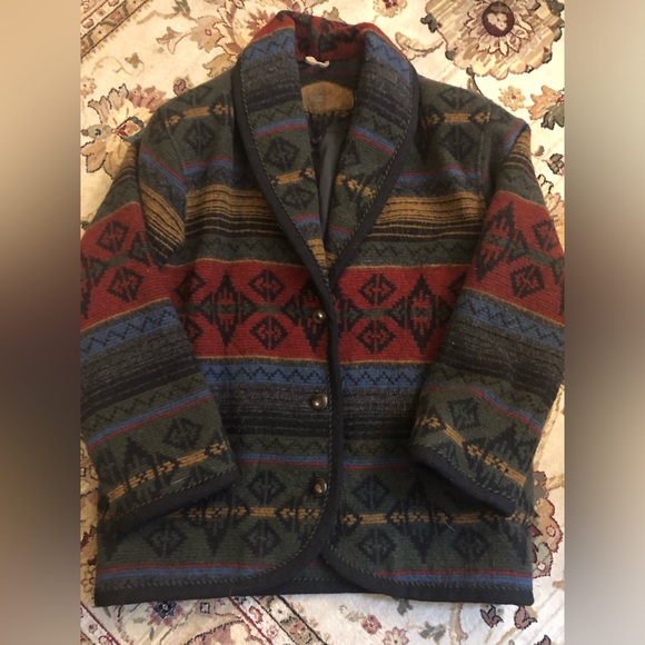 Vintage Woolrich Blanket Coat - Picture 6 of 11